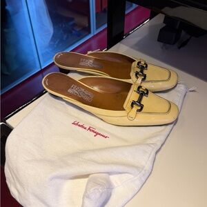 Salvatore Ferragamo Beige/Yellow Loafers with Silver Buckle size 9.5